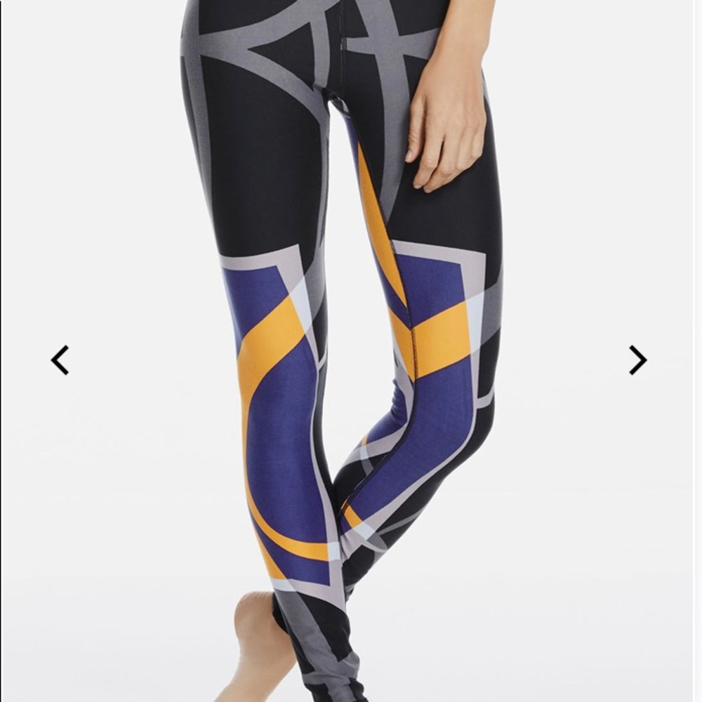 Fabletics Mid-Rise Printed Powerhold Legging - image 2